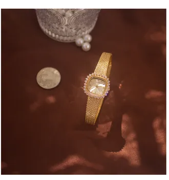 2022 Новые Женские часы, Золотой Набор Часов с Бриллиантовой Короной, Роскошные Элегантные Часы-Браслет с ультратонким Циферблатом для Подруги