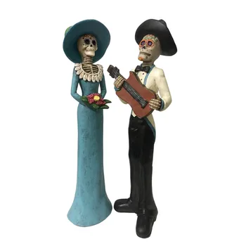День мертвых разноцветные цветочные сахарный череп гитара мариачи статуя гитарист мужчина и женщина, держащая букет домашний декор статуя