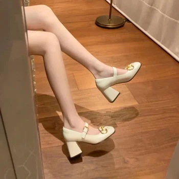 Женские туфли на высоком каблуке 2023 года выпуска, однотонные туфли с пряжкой Mary Jane, сумка с квадратным носком, женская однотонная обувь