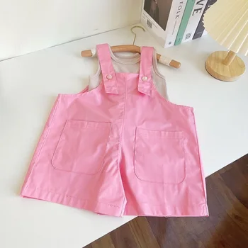 Корейский вариант детского костюма 2023 года, летний новый костюм для девочек, милые розовые шорты на бретельках и жилет без рукавов, модный комплект из двух предметов