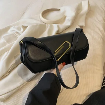 Маленькая квадратная сумка Женская 2023 Новая модная сумка через плечо Модные простые кошельки и сумочки с клапаном на скрепке