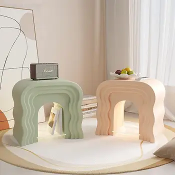 Прикроватный столик household cream wind прост и современен, в отличие от узкого бокового чайного столика. Красная спальня - это